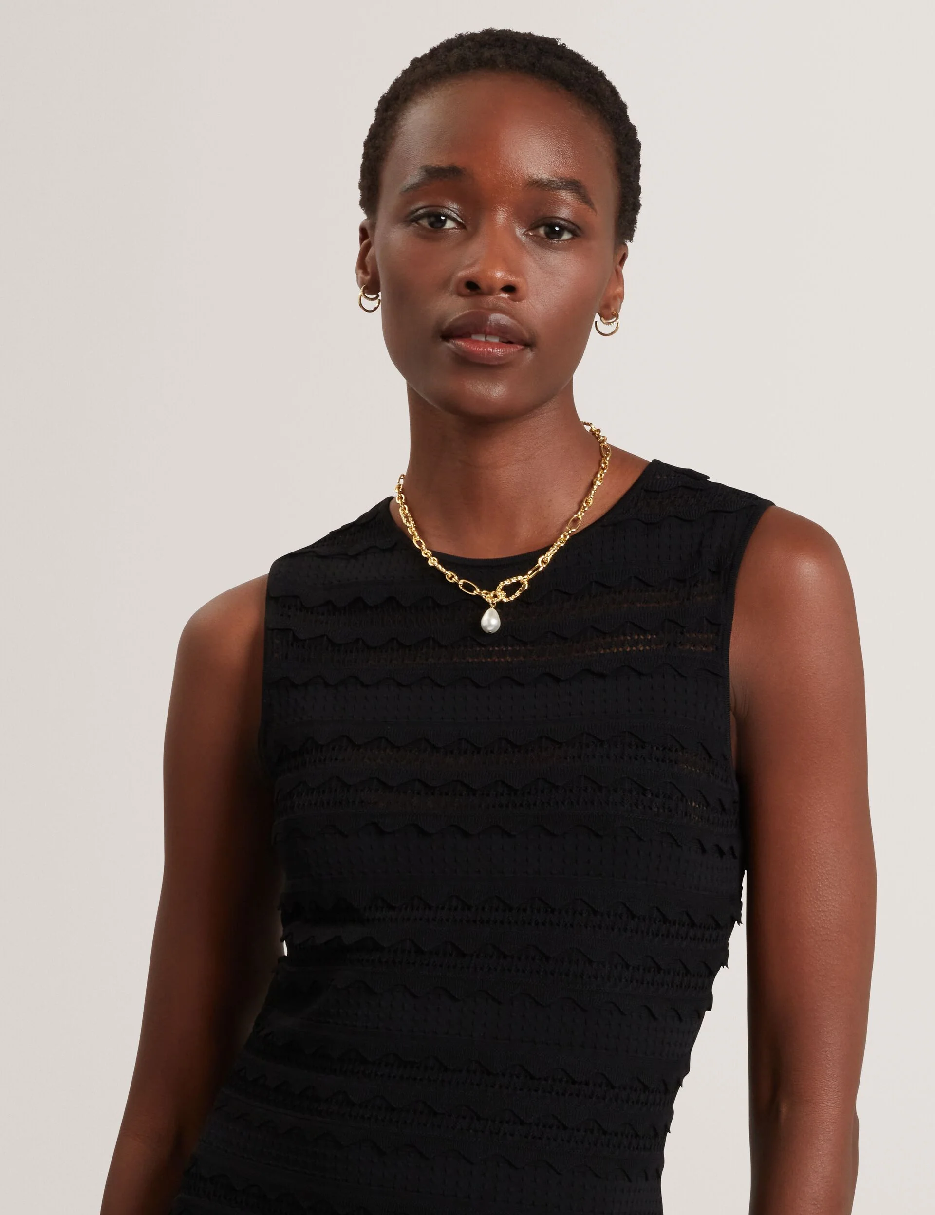 AVELA | BLACK - Image 4