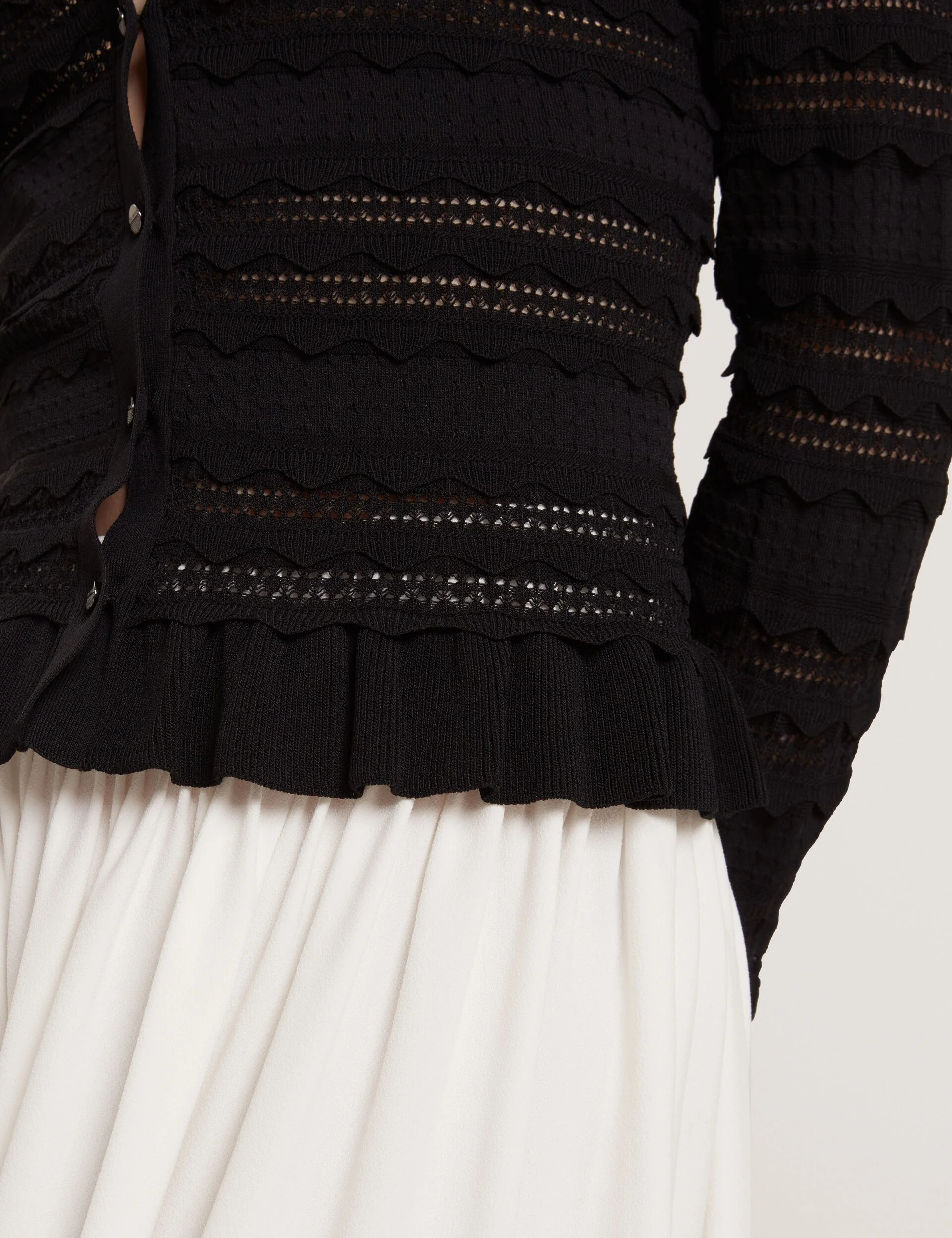 AVRIA | BLACK - Image 5