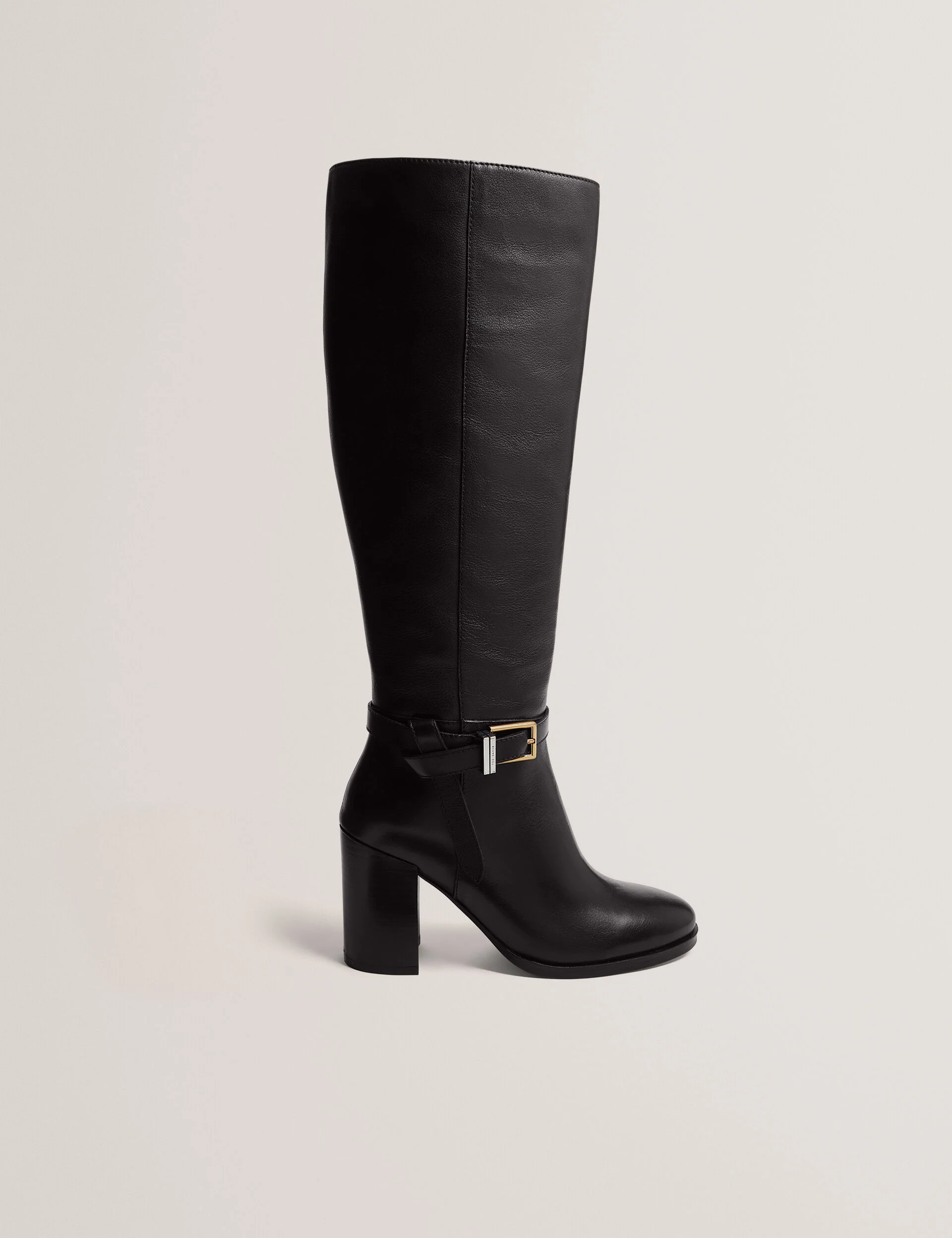 CLOELLA | BLACK