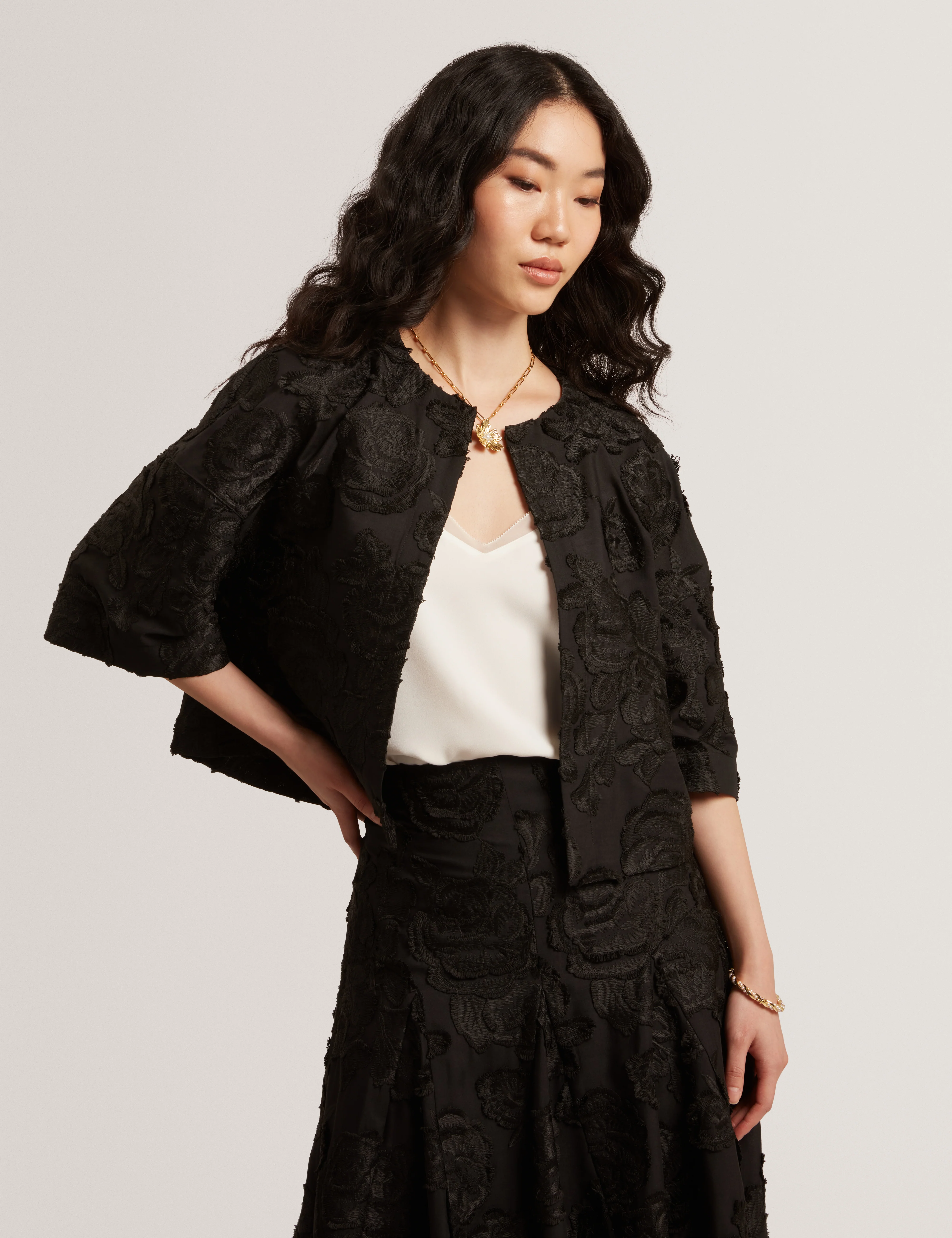 FAELA | BLACK