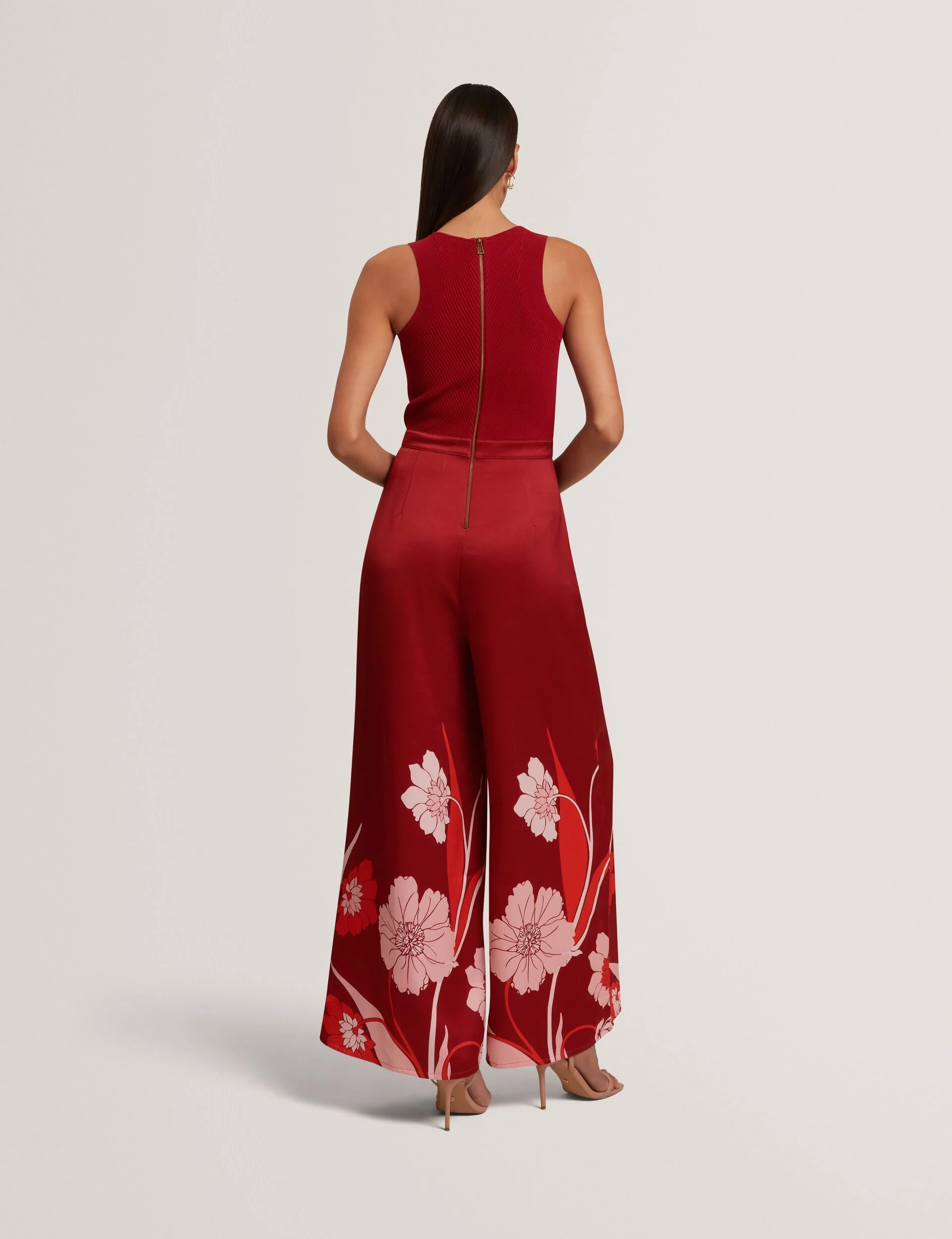 IZENY | DARK RED - Image 5