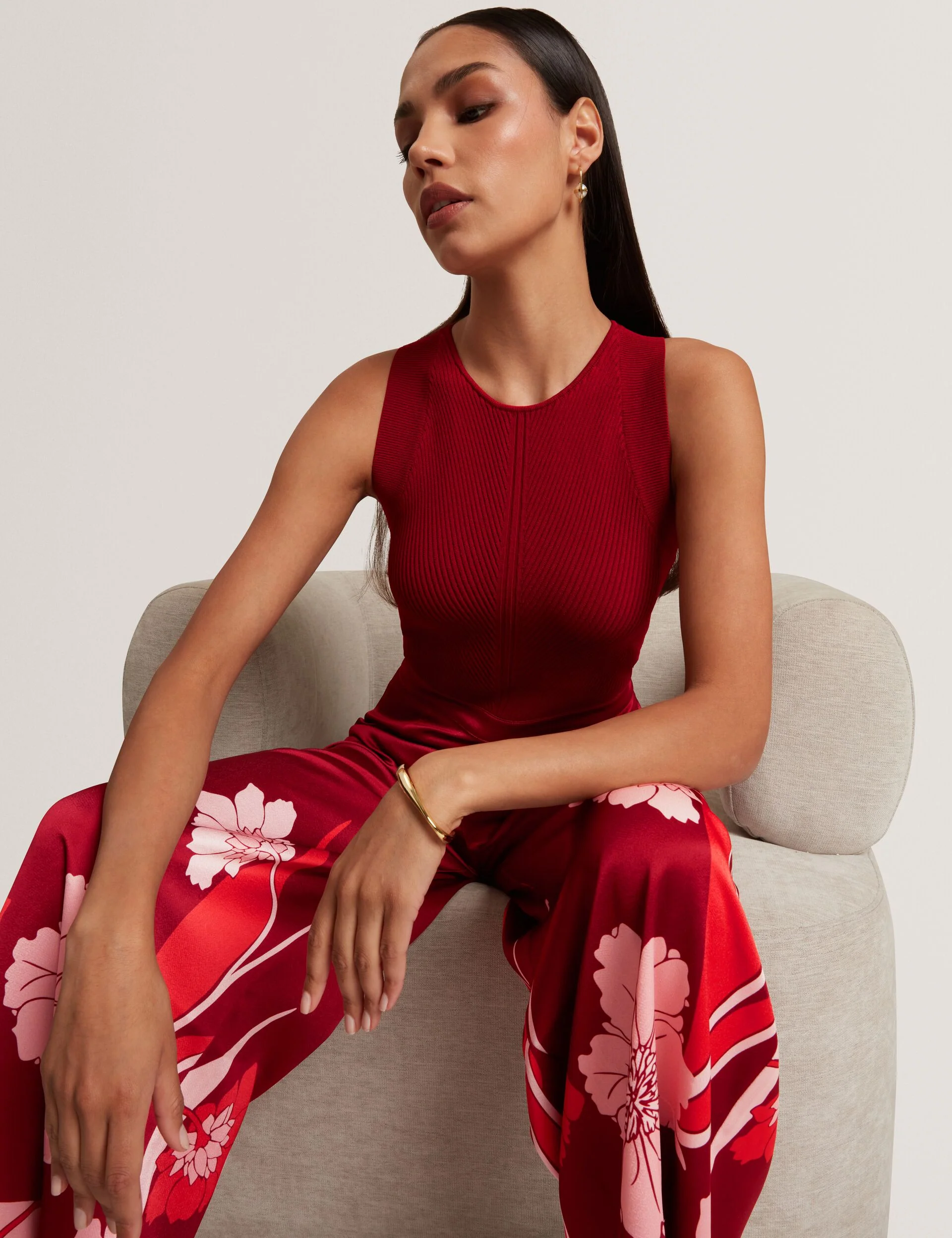 IZENY | DARK RED - Image 6