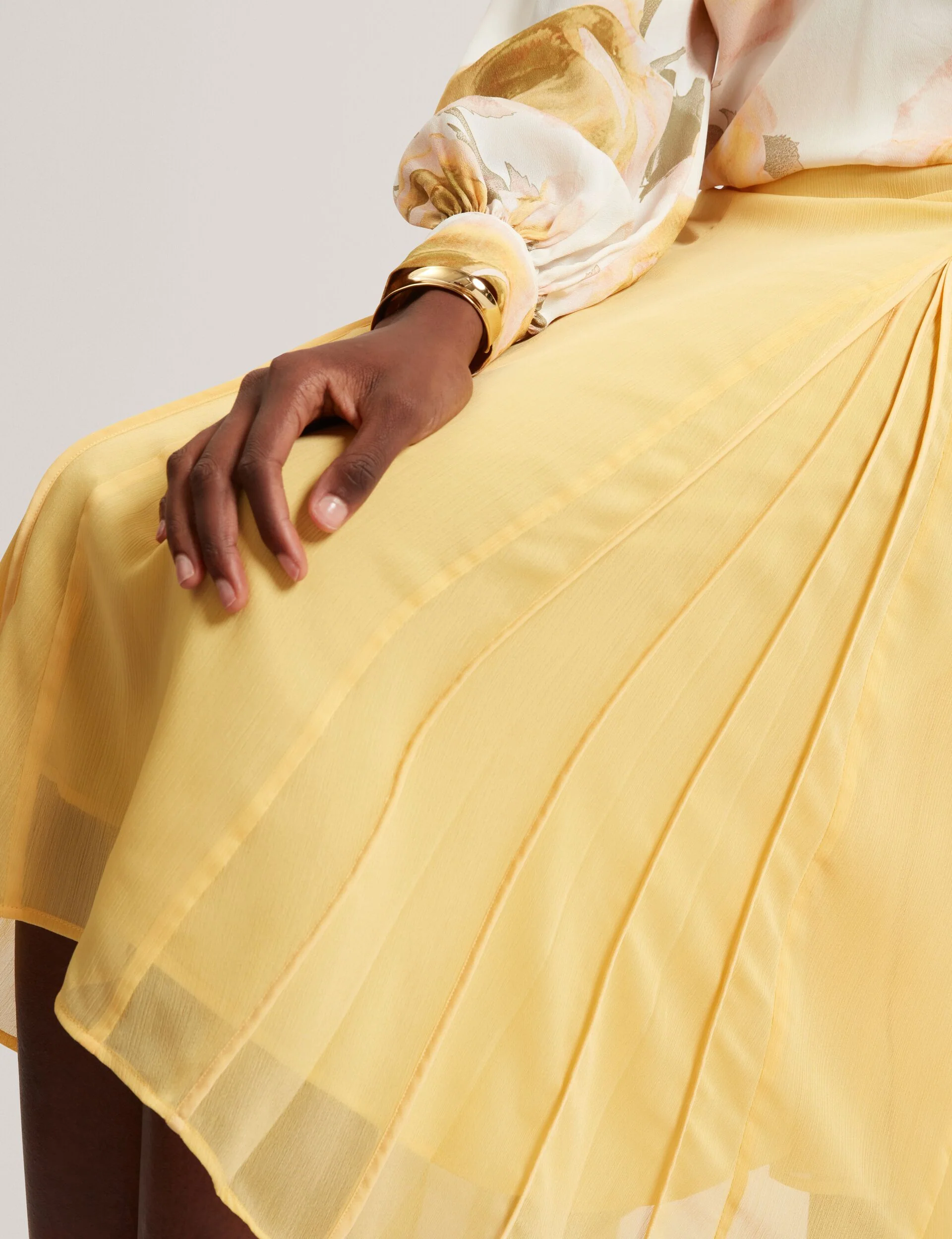 RENELA | LIGHT YELLOW - Image 5