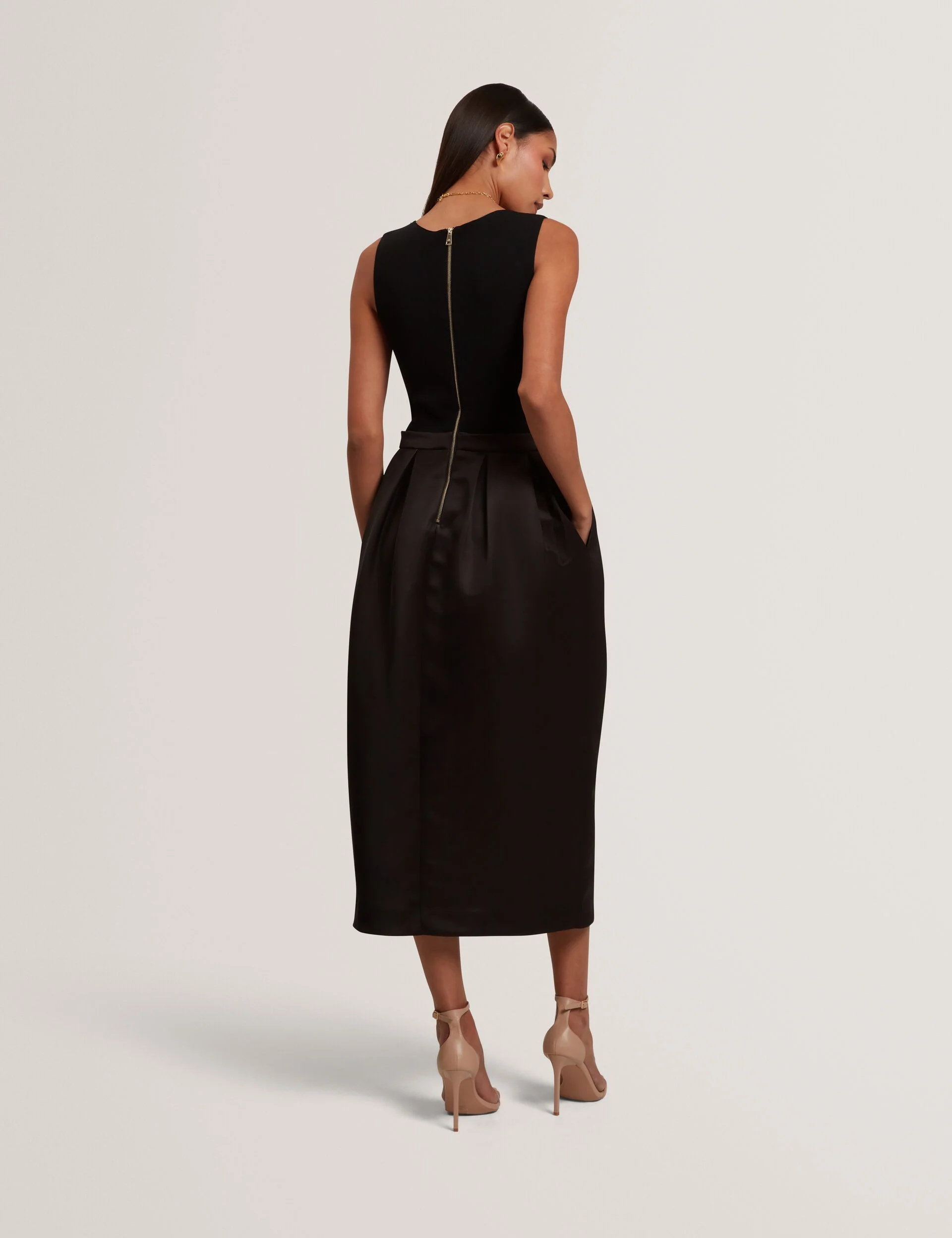VERINIE | BLACK - Image 6